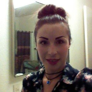 Meet your Posher, Liz